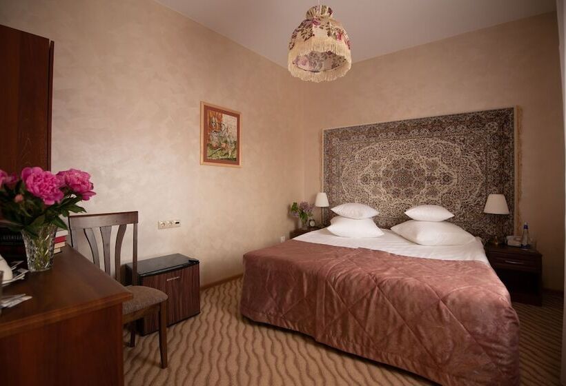 标准间, Sovetskaya Themed