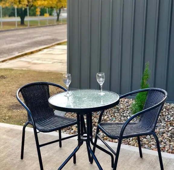 スタンダードルーム, Gundagai Tourist Suites