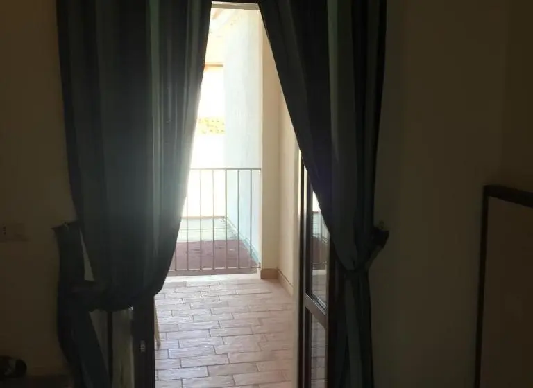 استودیو استاندارد با تراس, Colle Sul Lago