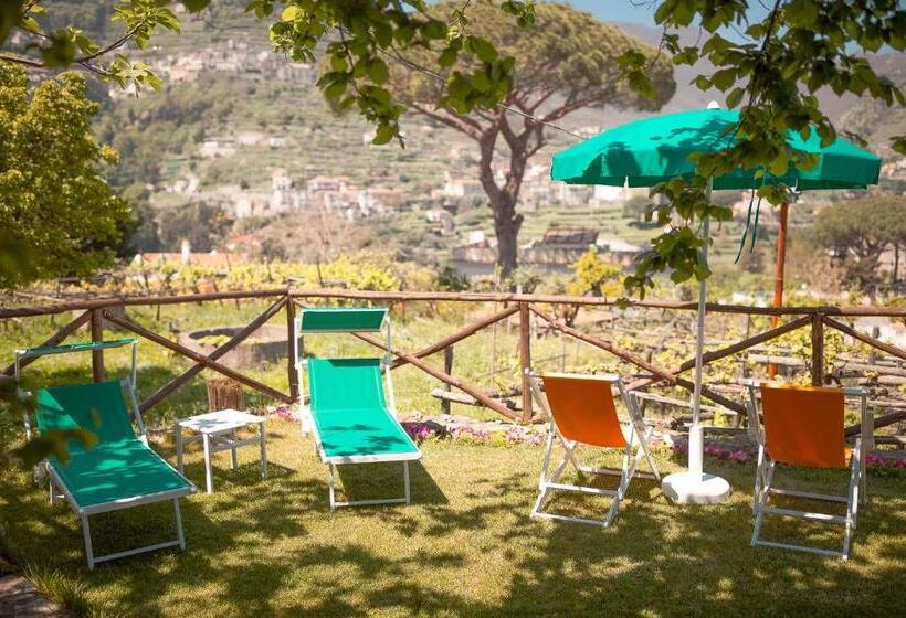 Номер Стандарт с Балконом, Mimi B&b