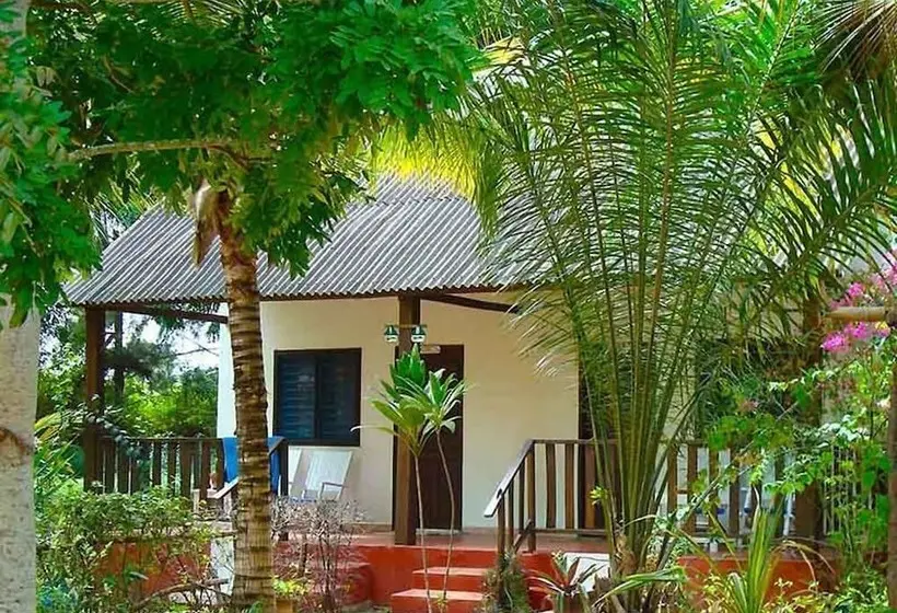 بانگلوی خانوادگی با چشم‌انداز دریا, Awalé Plage   Village Vacances