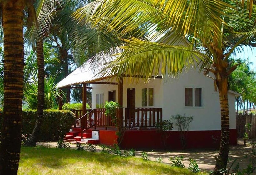 بانگلوی خانوادگی با چشمانداز دریا, Awalé Plage Village Vacances