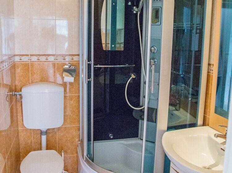 غرفة قياسية حمام مشترك, Guest House Jeljenic