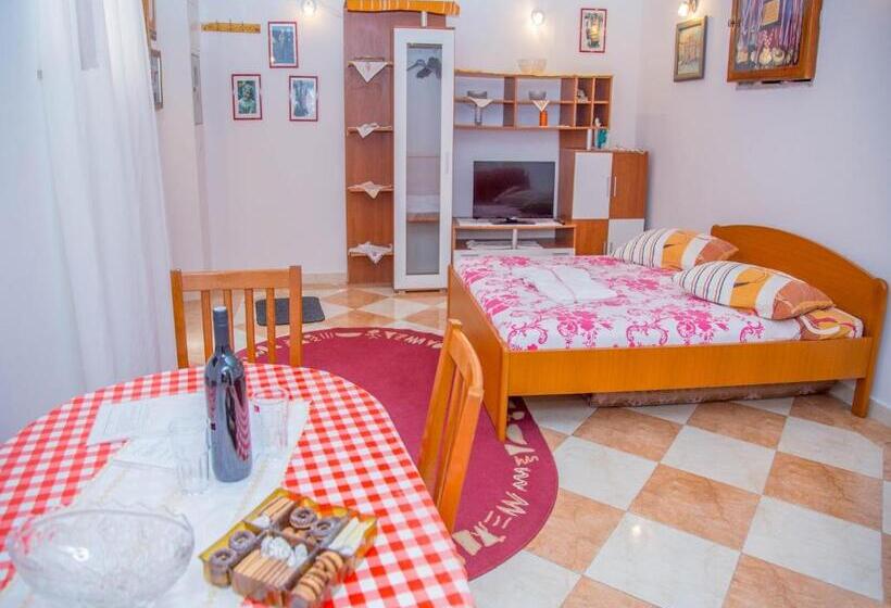 شقة غرفة واحدة, Guest House Jeljenic