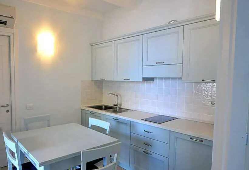 １ベッドルームアパートメント, Villa Carolina