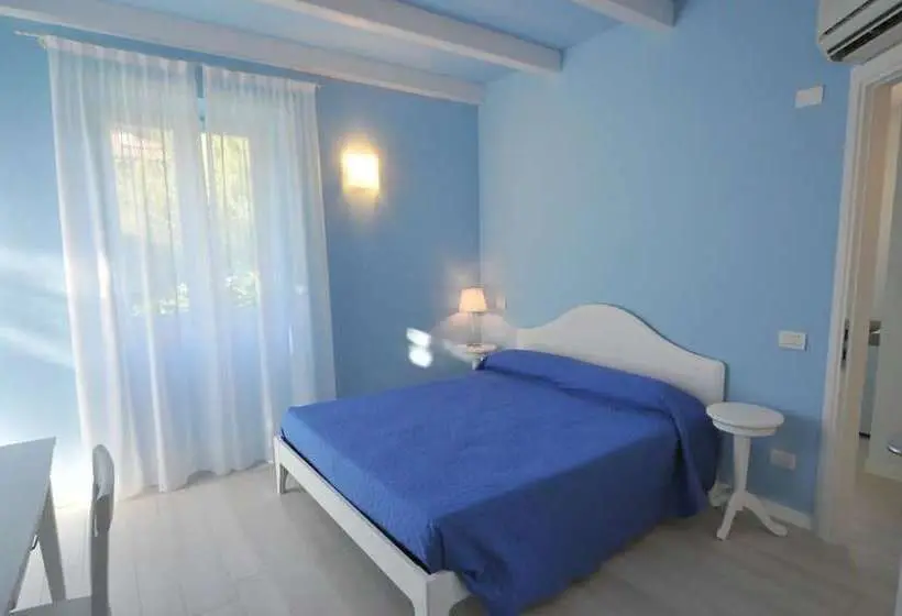 ２ベッドルームアパートメント, Villa Carolina