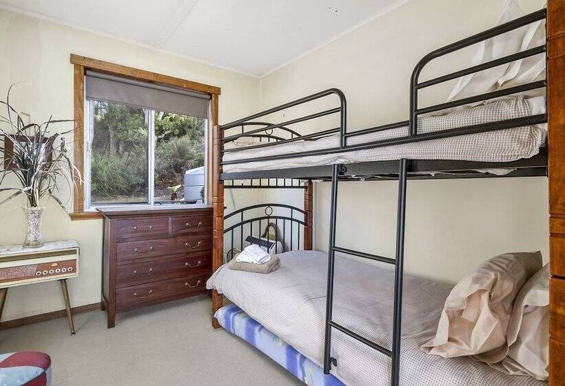 منزل 3 غرف نوم, Summertime Beach Cottage