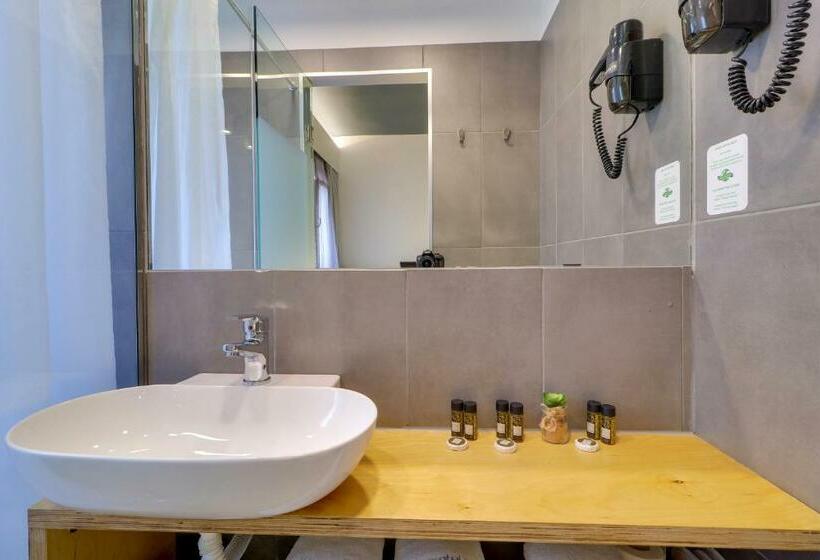 标准间, Athensotel