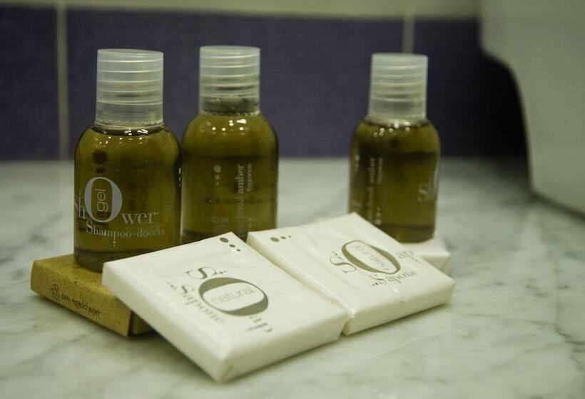 غرفة كومفورت ثلاثية, B&b Lepanto