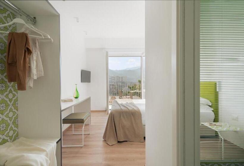 スーペリアールーム, Domo 20 Hotel & Rooftop