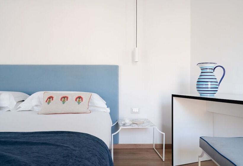 غرفة عائلية, Domo 20 Hotel & Rooftop
