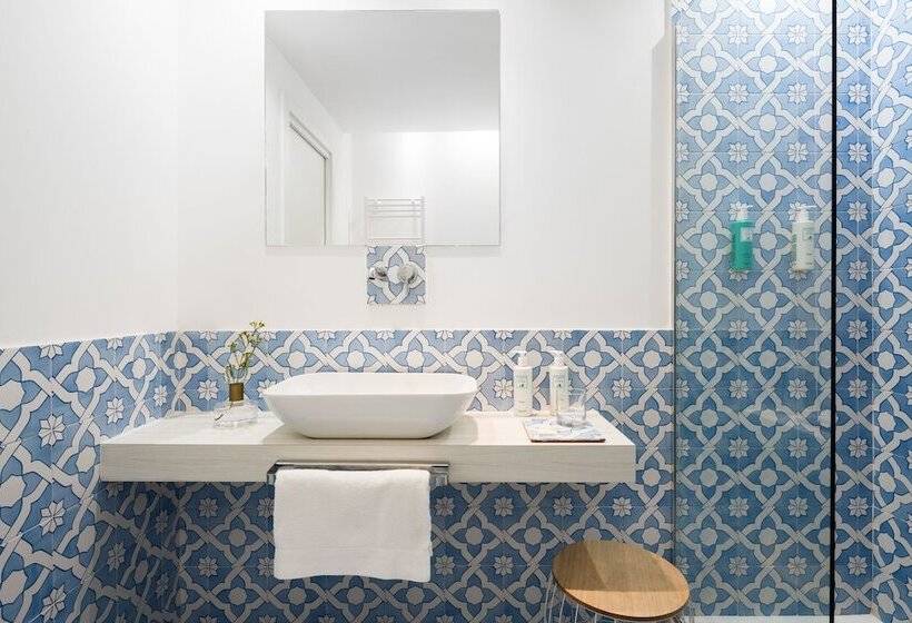 ジュニアスイート, Domo 20 Hotel & Rooftop