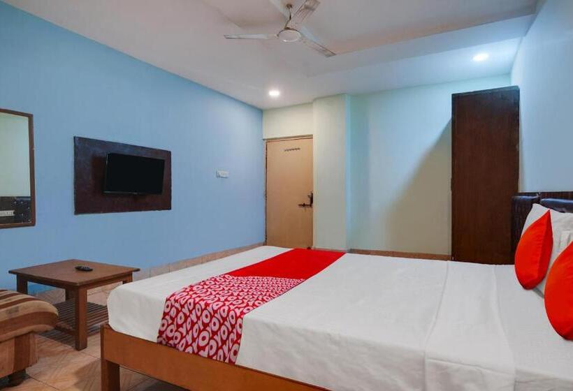 三人经典房间, O Sree Simran Palace