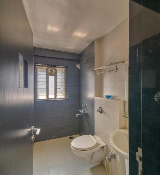 غرفة عائلية, Grand Ashwin