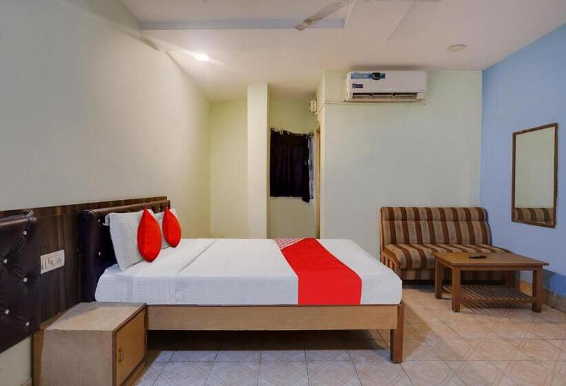 三人经典房间, O Sree Simran Palace