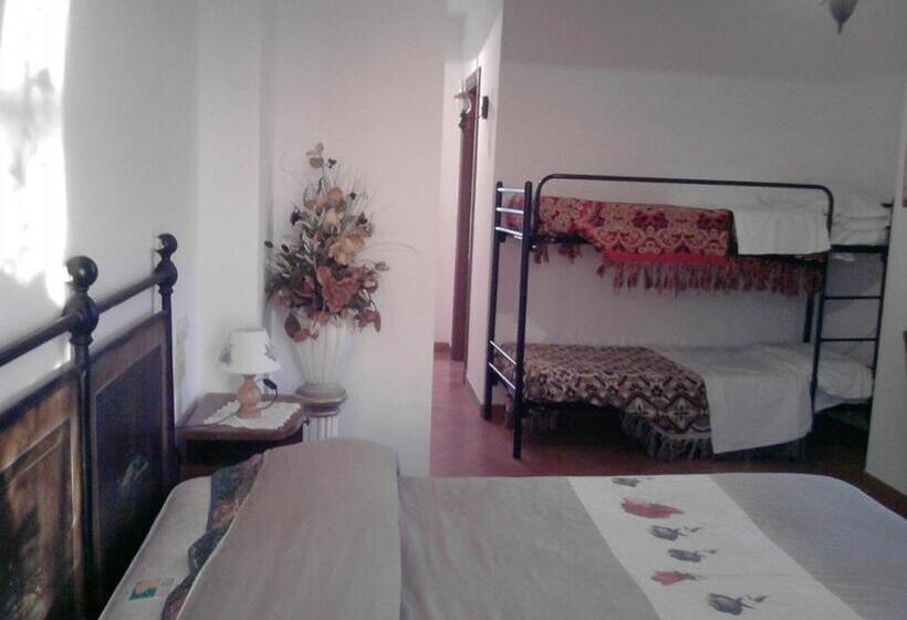 חדר סטנדרט, La Pagliarella