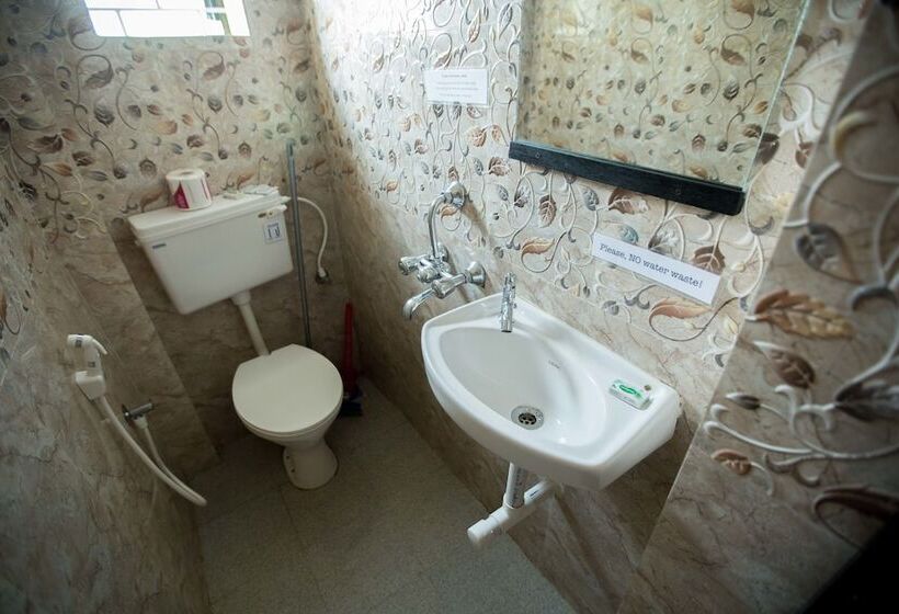 Habitació Economy Individual, The Noname Guesthouse