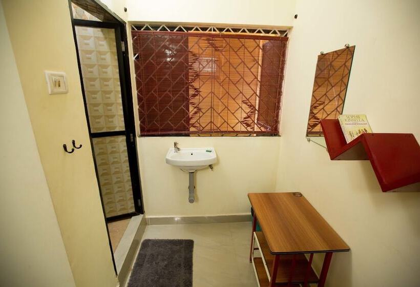 Habitació Economy Individual, The Noname Guesthouse