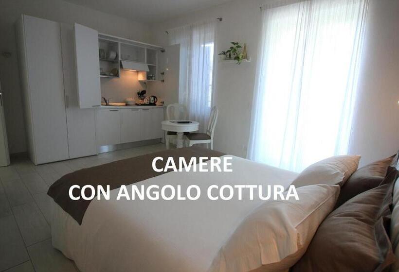 컴포트 룸, Rooms Il Punto