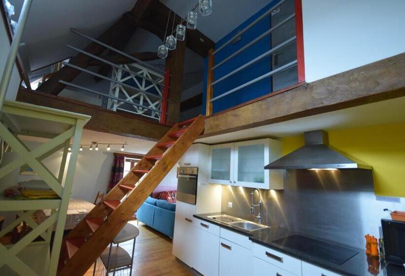 2ベッドルームハウス, Le Chateau De Frankie Spas Saunas