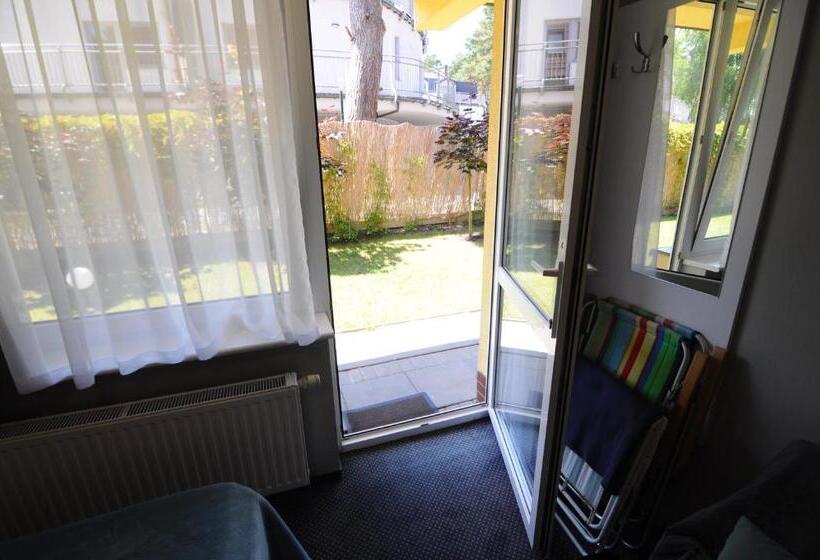 חדר סטנדרט לשלושה, Pensjonat Magnolie