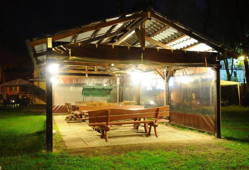 דירת חדר, Pensjonat Magnolie