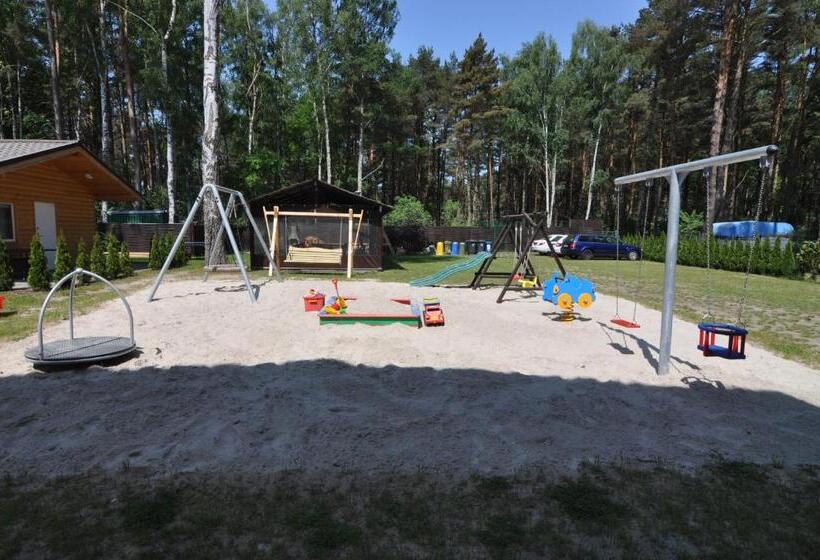 חדר משפחתי, Pensjonat Magnolie