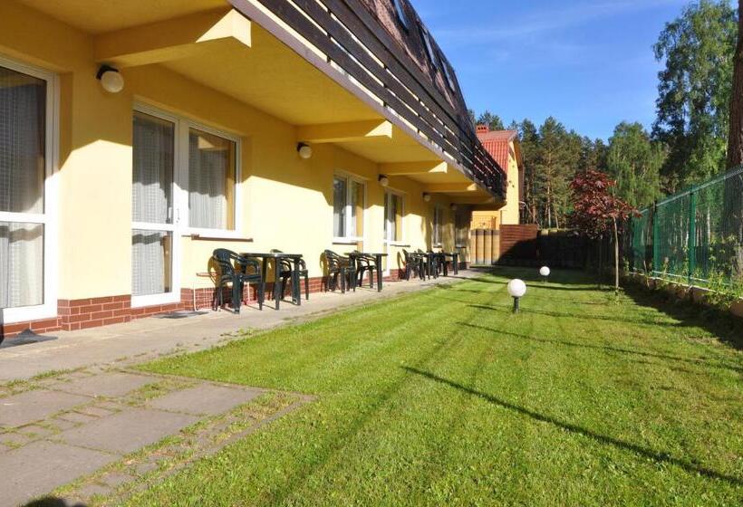 חדר משפחתי, Pensjonat Magnolie