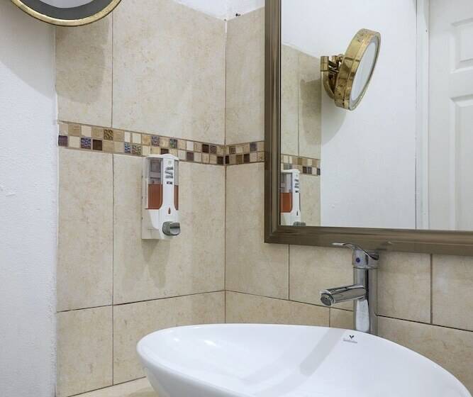 اتاق استاندارد, La Casona