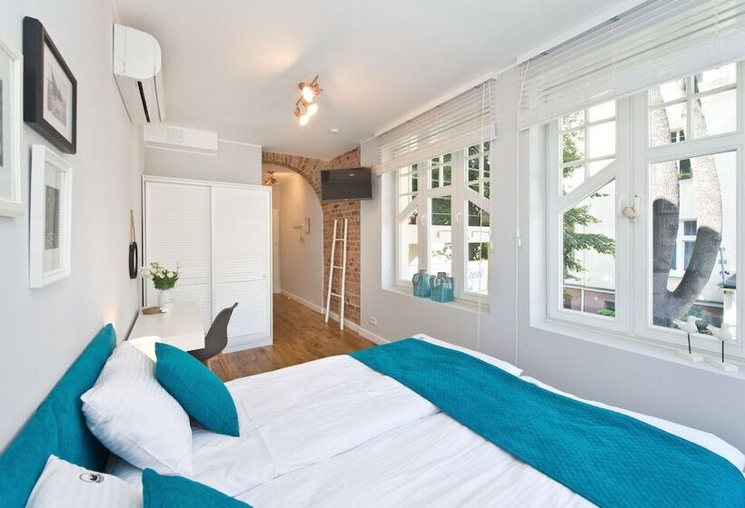 اتاق سوپریور, Port Sopot