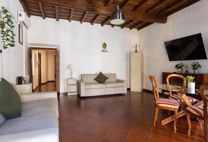 דירת חדר, Navona Open Space Apartments