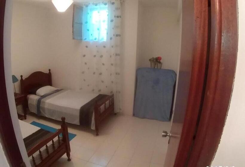 اتاق استاندارد با سرویس بهداشتی مشترک, Arla Residential