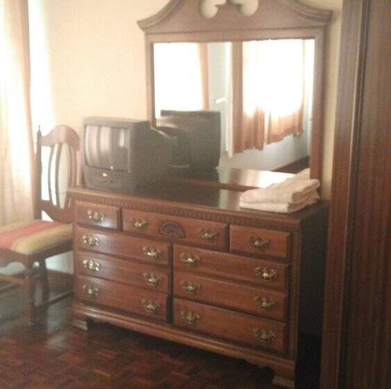 اتاق لوکس, Arla Residential