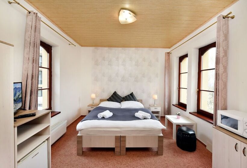 스탠다드 트리플 룸, Pension Villa Kunerad