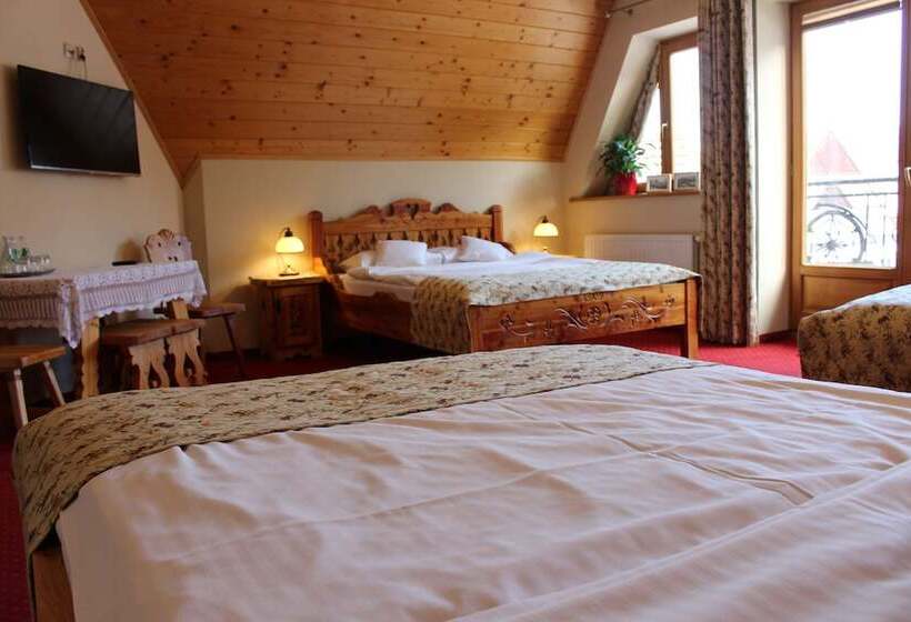 اتاق خانوادگی, Zakopiański Dwór