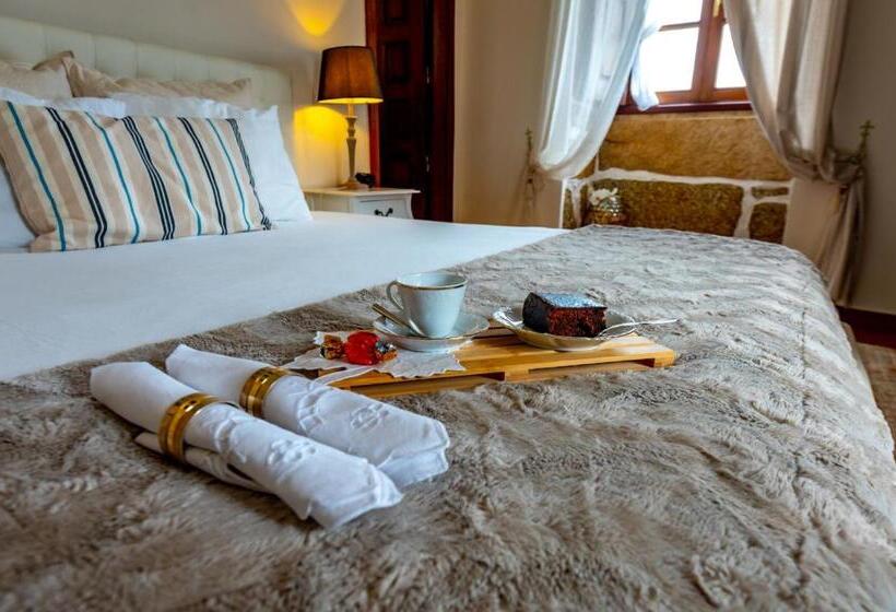 اتاق اکونومی, Quinta Do Quinto