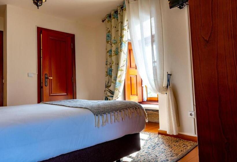 اتاق استاندارد با چشمانداز کوهستان, Quinta Do Quinto