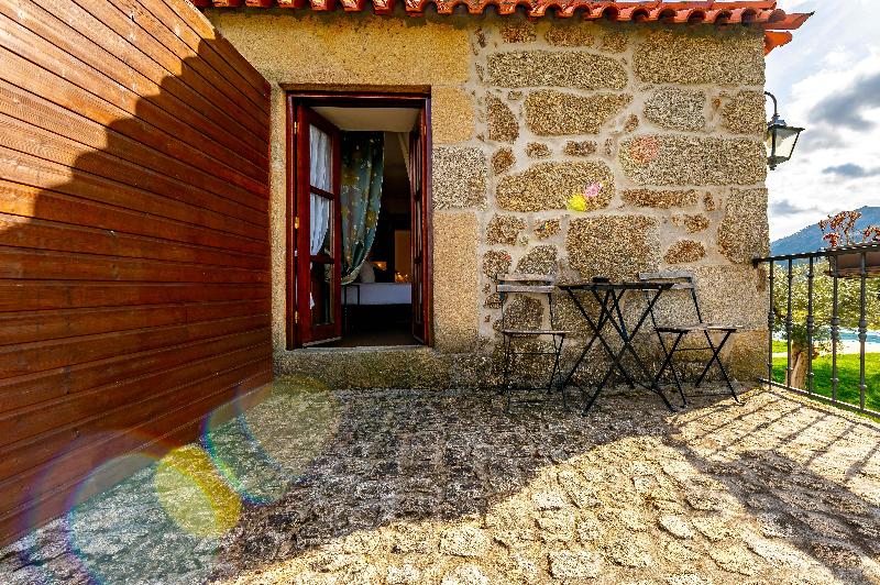 اتاق استاندارد با چشمانداز کوهستان, Quinta Do Quinto