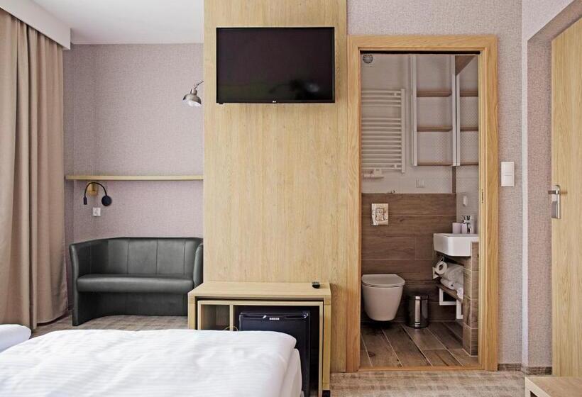 اتاق سوپریور, Dom Wczasowy Beskidy