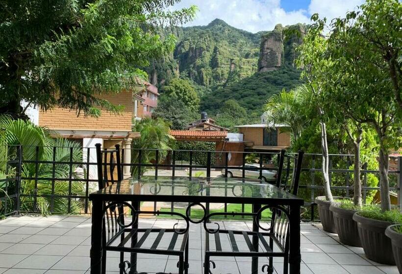 バルコニー付きスタンダードルーム, Nican Mo Calli