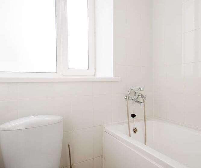 اتاق استاندارد سه نفره, Strannik