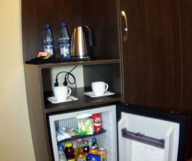 سوییت جونیور, Strannik