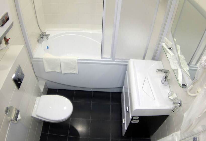 سوییت, Strannik