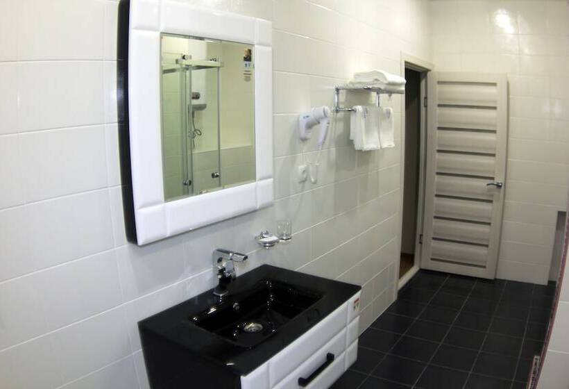 سوییت, Strannik