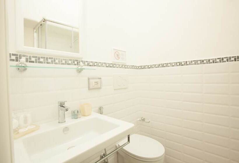 חדר סטנדרט, Innsiderome