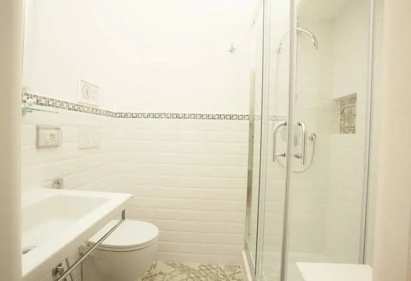 اتاق استاندارد, Innsiderome
