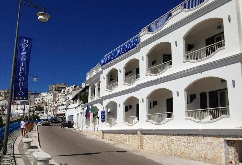 اتاق استاندارد چهار تخته با چشم‌انداز دریا, Incanto