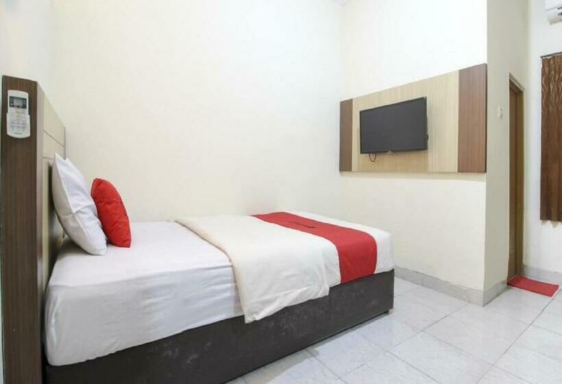 标准间, Reddoorz Plus Near Stadion Mandala Krida