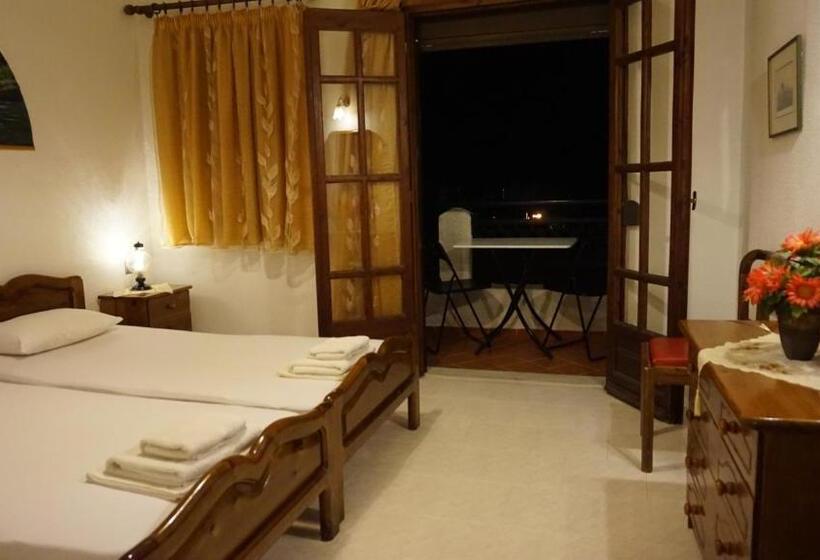 景色の見えるスタンダード４人部屋, Mary