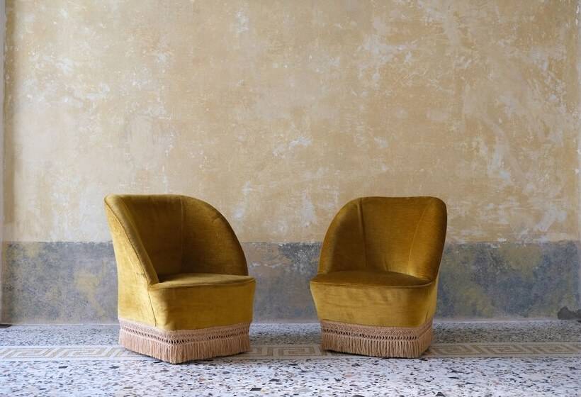 جناح ديلوكس, Palazzo Albricci Peregrini